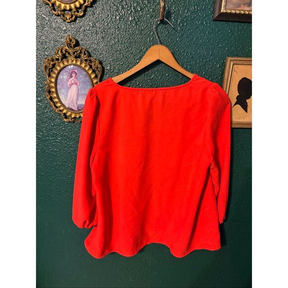 Tuckernuck Women's Poppy Red Hollis Blouse Flowy Top Career Casual Size M - Picture 4 of 4